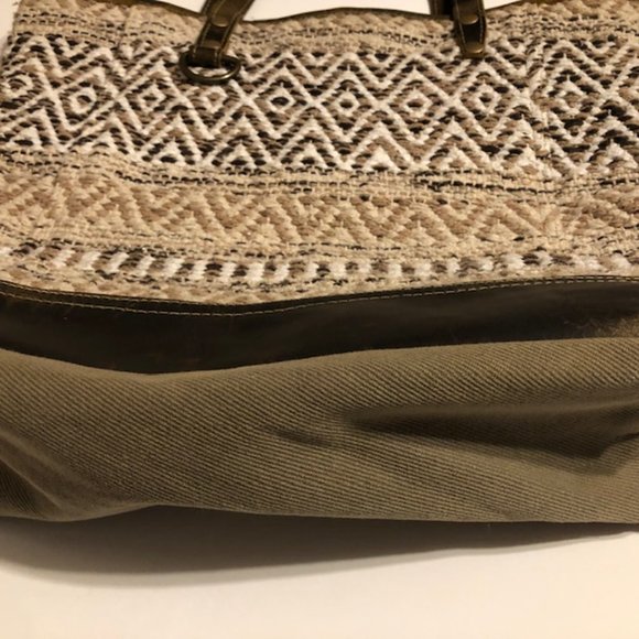 Myra Bag Boho Tribal Rug & Brown Leather Tote Bag - Picture 11 of 16
